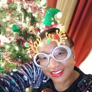 Meet your Posher, Candice